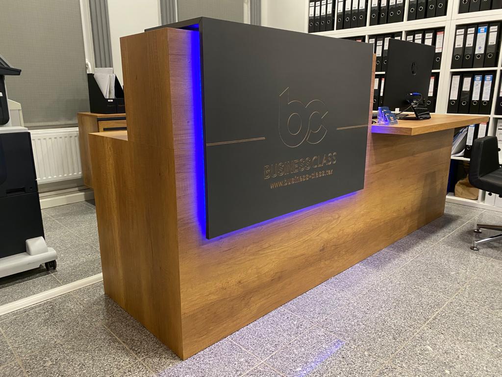 Parma Reception Desk Special