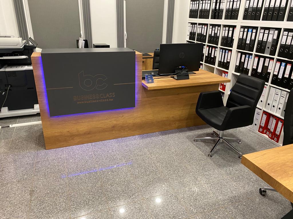 Parma Reception Desk Special