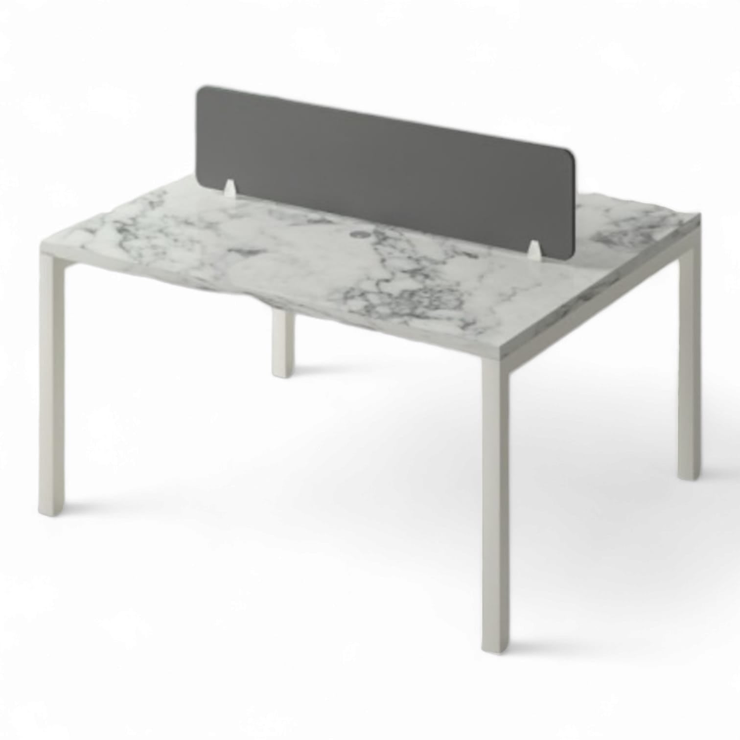 Nil Desk