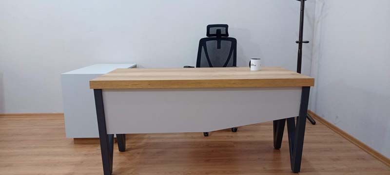 Space Study Desk