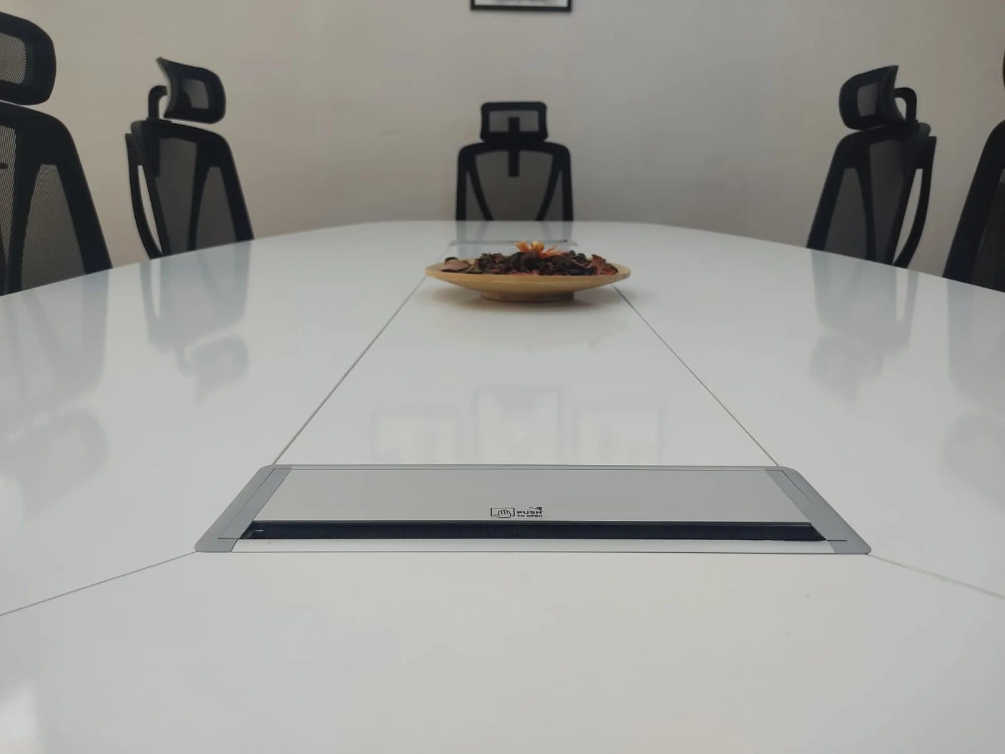 Büyük Oval Toplantı Masası Beyaz ISTANBUL