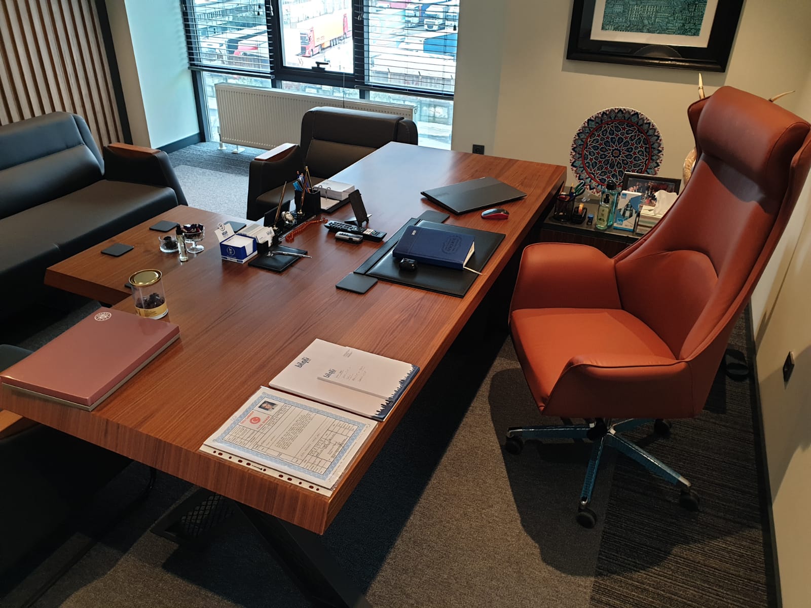 Bilgili Construction Office Furniture Decoration