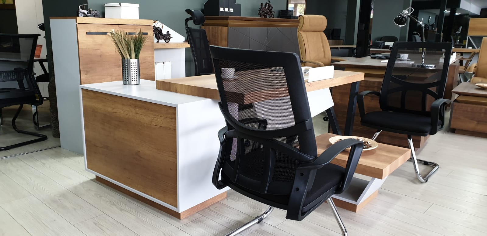 Ofis Masası Uzay ISTANBUL-TSI