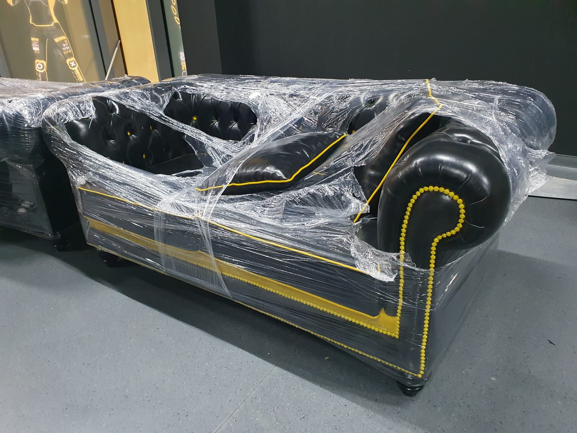 Colizeum Gaming Desks and Gaming Furniture