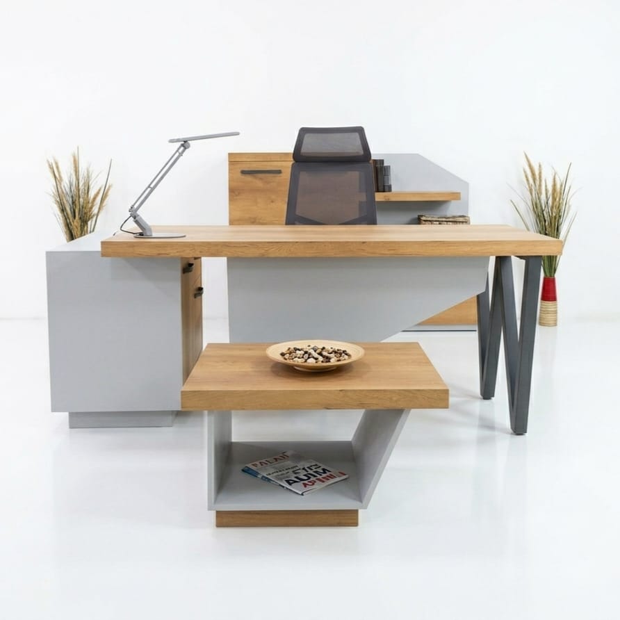 Office Desk Set Space