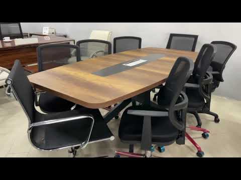 Oval Toplantı Masası