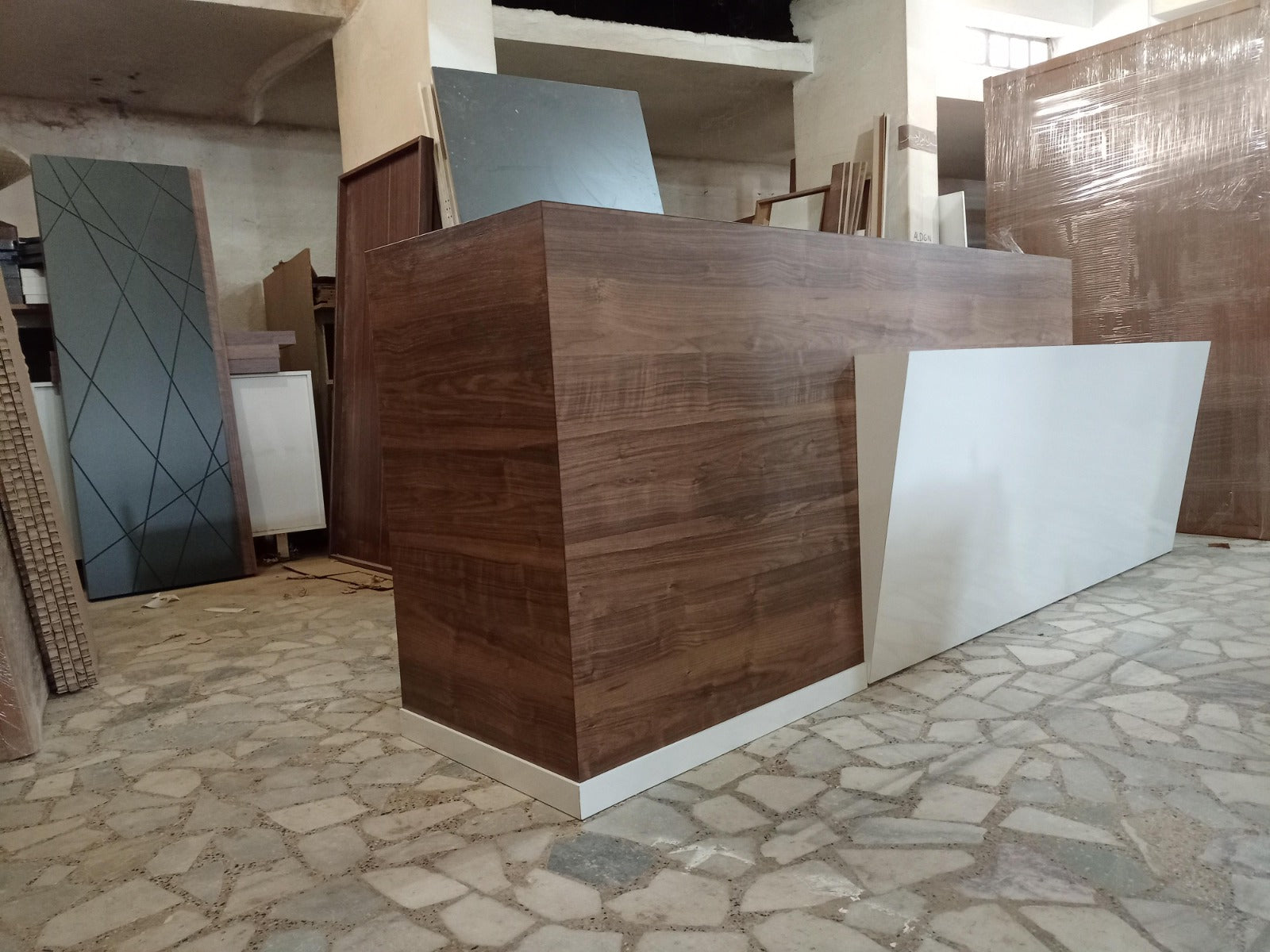 Large Consulting Desk Siena