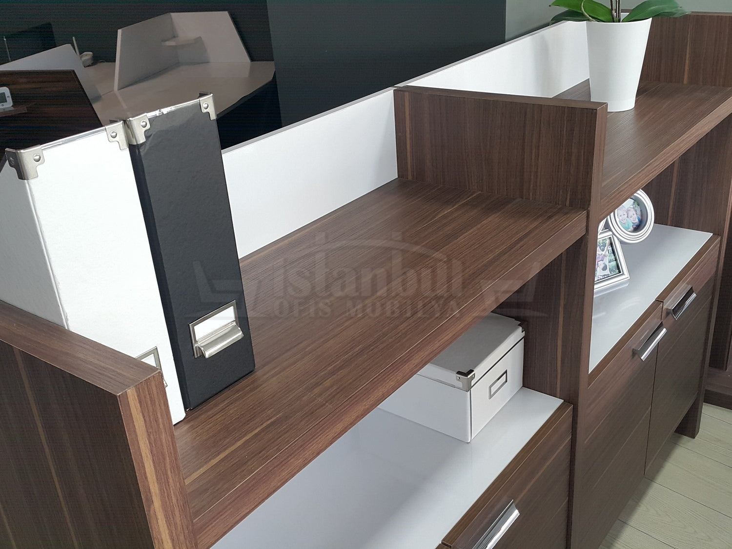 Elegant Ofis Dolabı