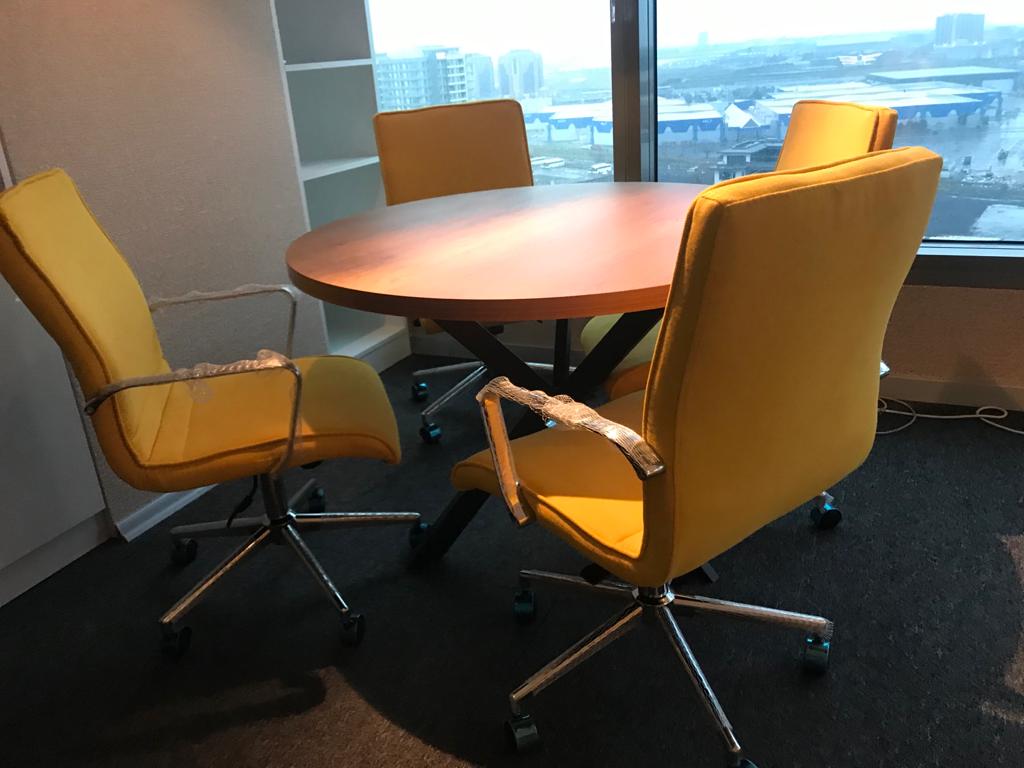 Table de réunion ronde Hanovre